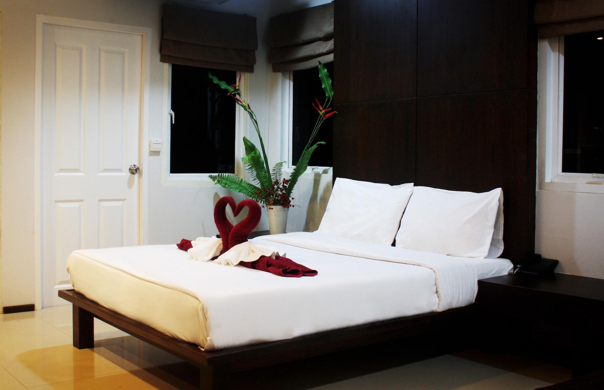 Baannueng@Kathu Hotel Phuket Exterior photo
